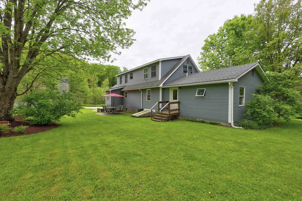 59 Nashville Road Jericho VT 05465