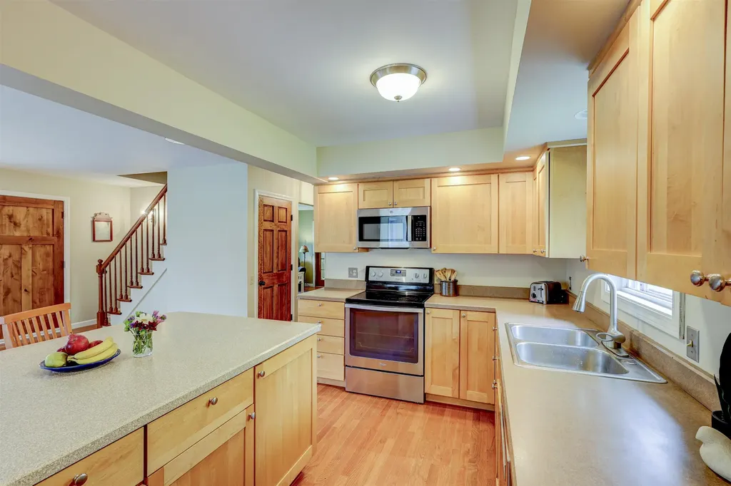 59 Nashville Road Jericho VT 05465