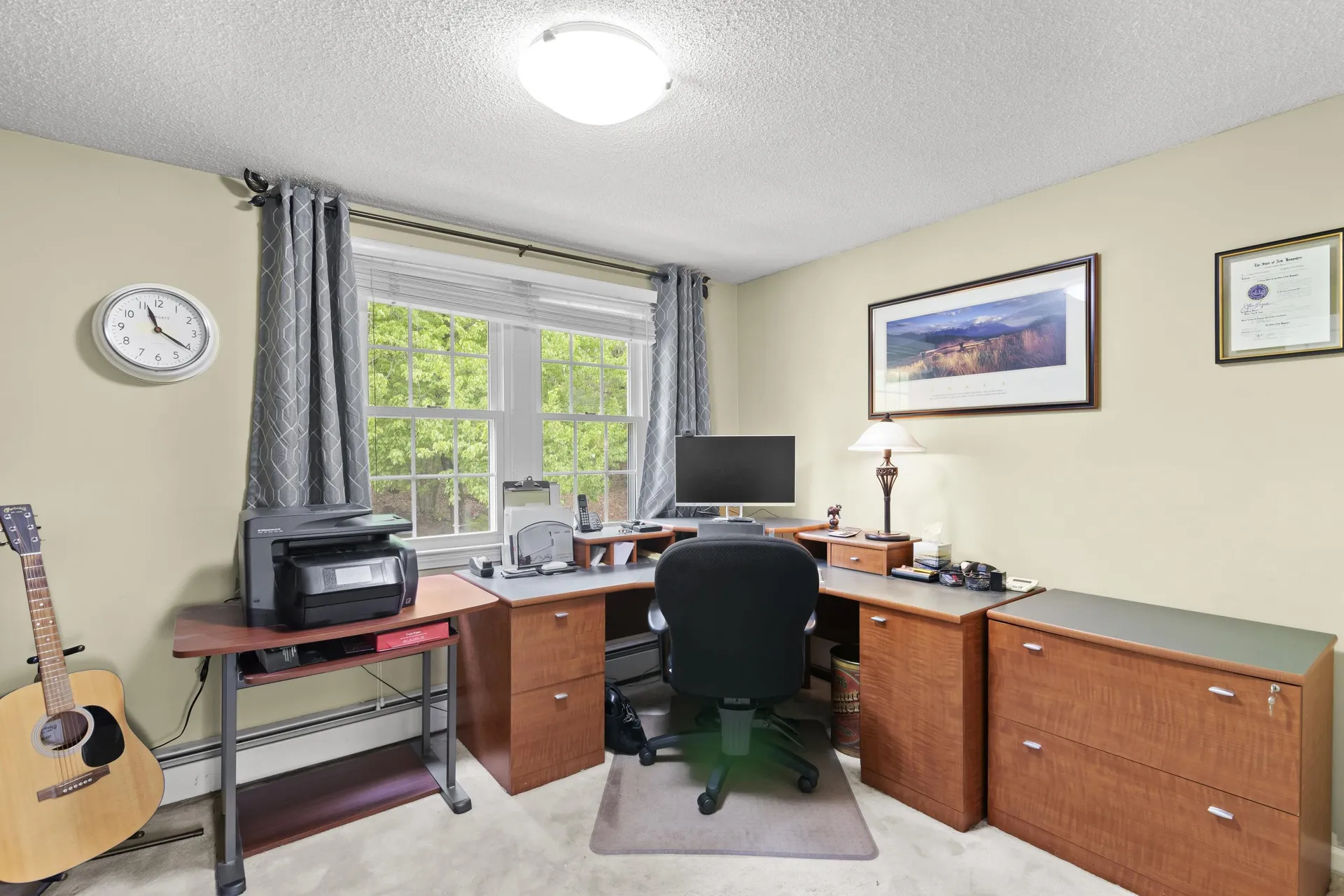 22 Beechwood Road Hudson NH 03051