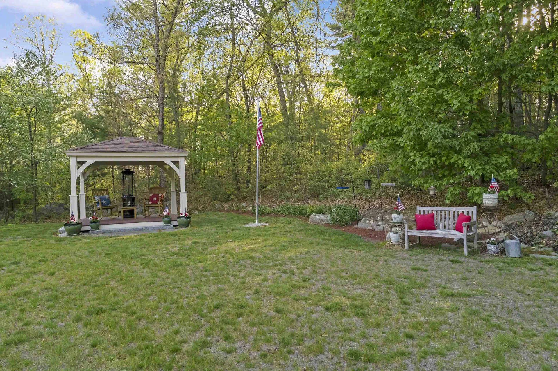 22 Beechwood Road Hudson NH 03051