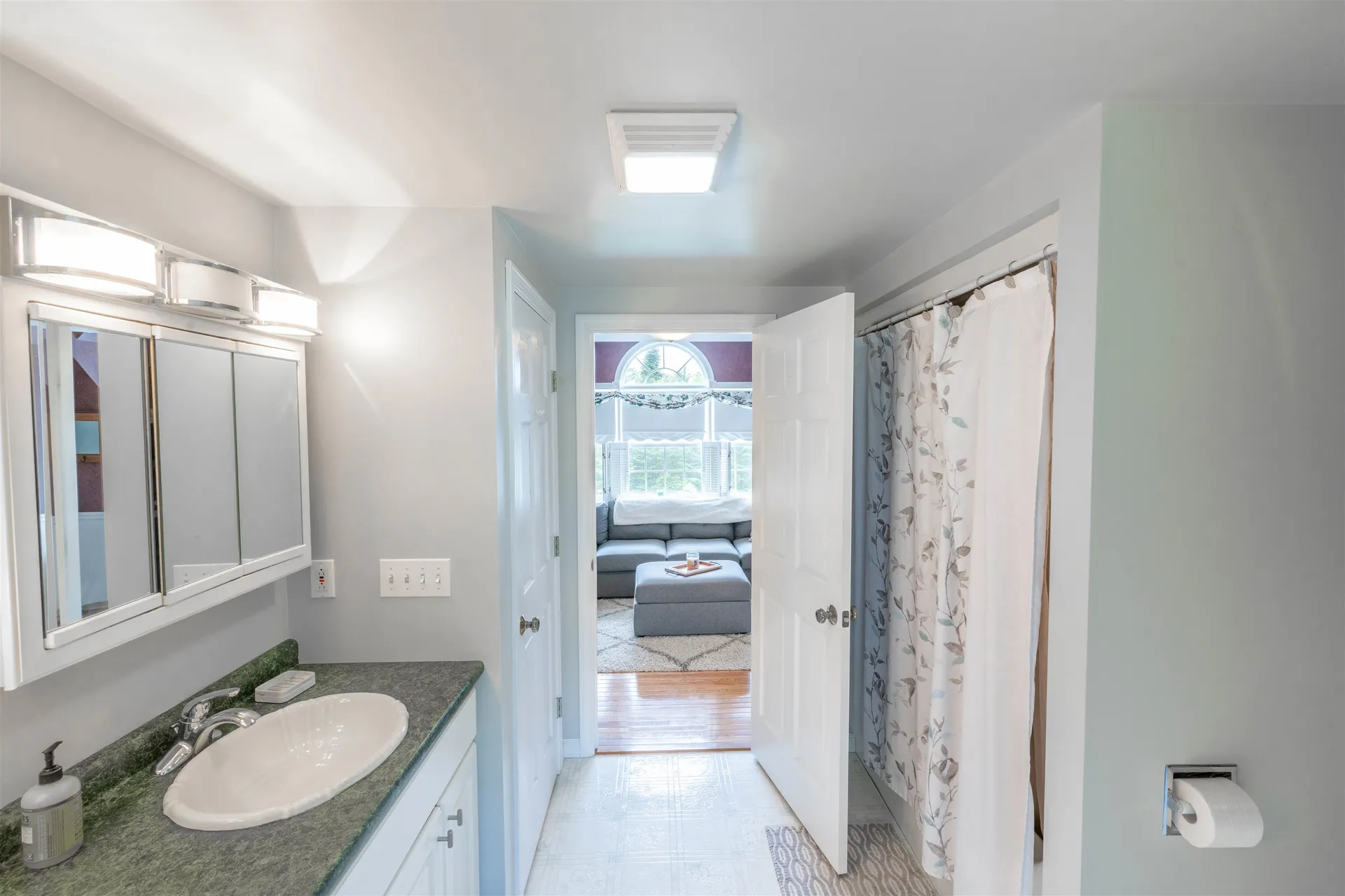 101 Tree Top Estates Haverhill NH 03374