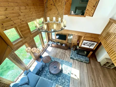 43B Suntec Loop Dover VT 05356