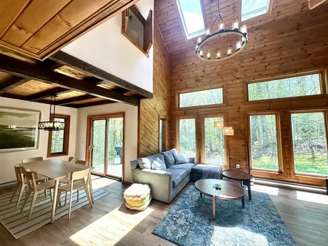43B Suntec Loop Dover VT 05356