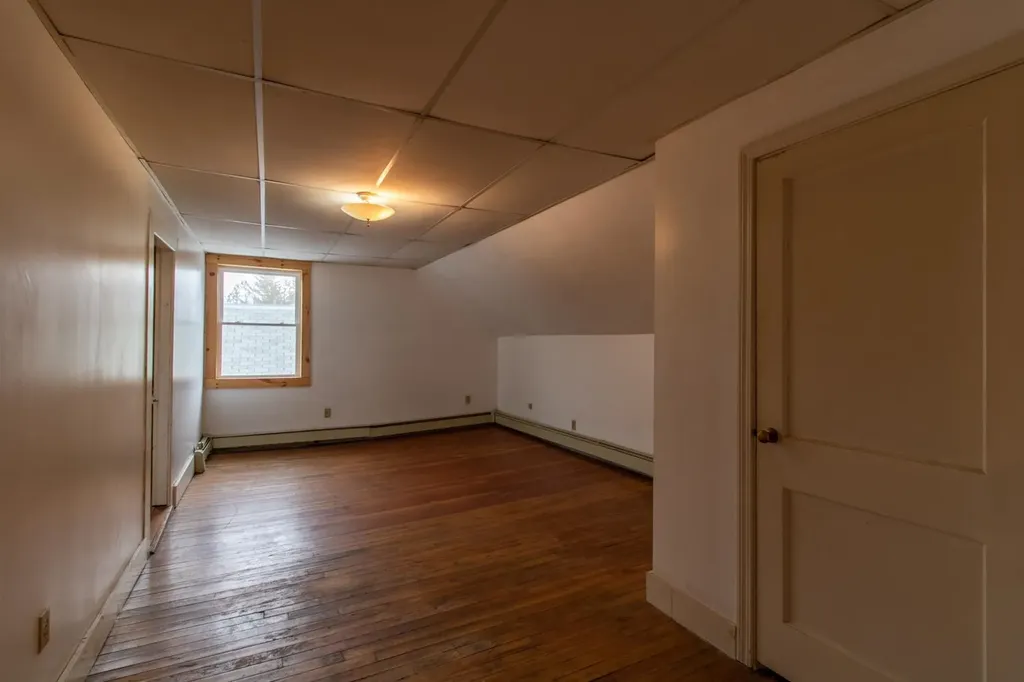 18 Cross Street Brighton VT 05846