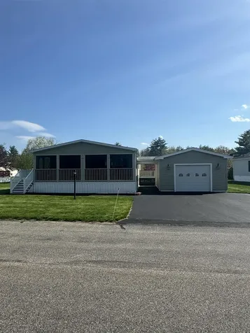 19 Temple Drive Rochester NH 03868