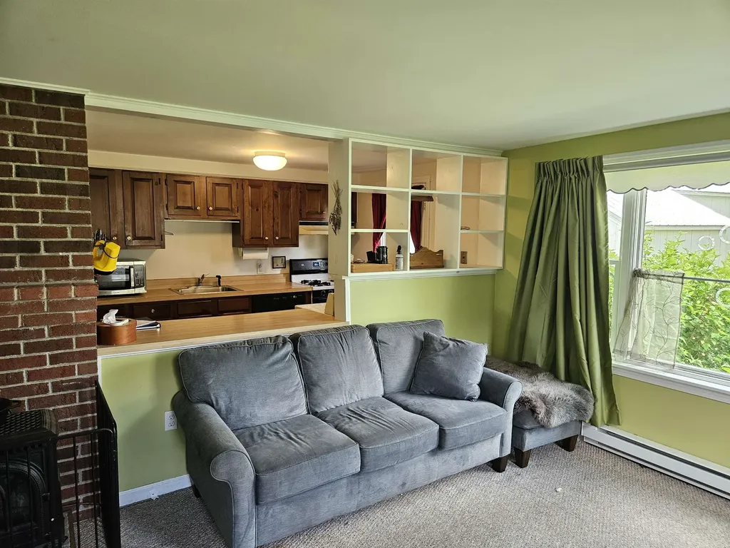 12 East Road Middlebury VT 05753