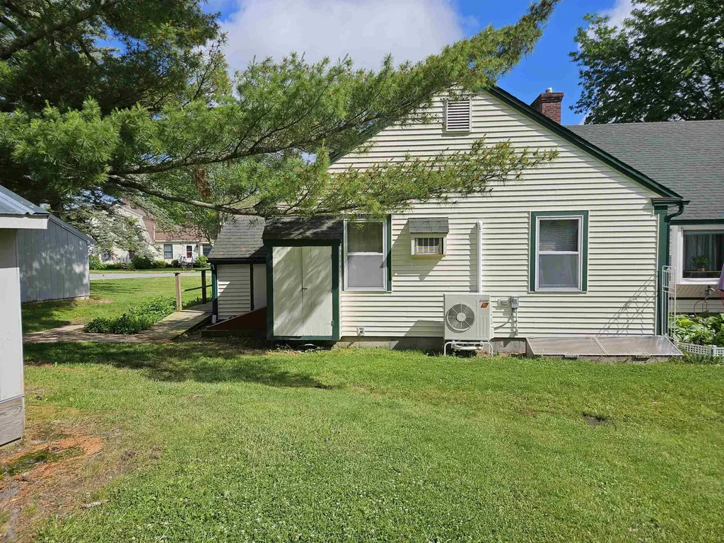12 East Road Middlebury VT 05753