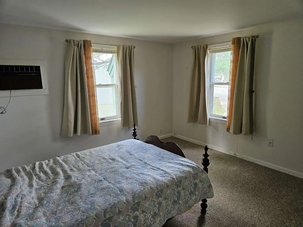 12 East Road Middlebury VT 05753