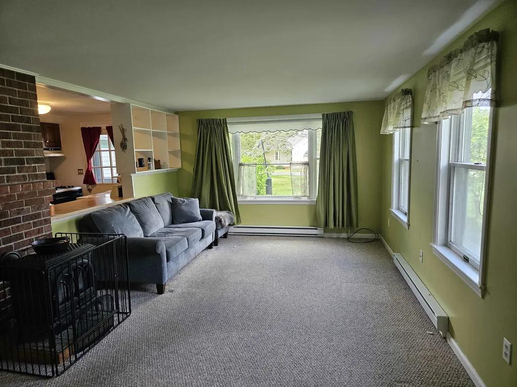 12 East Road Middlebury VT 05753