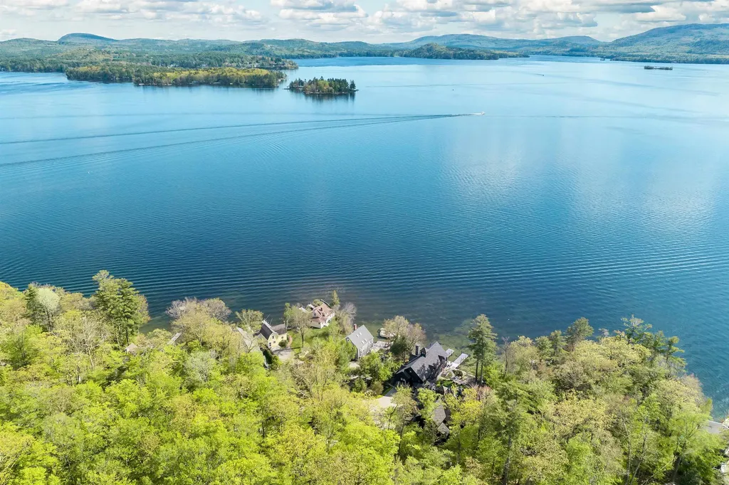 350 Sewall Road Wolfeboro NH 03894