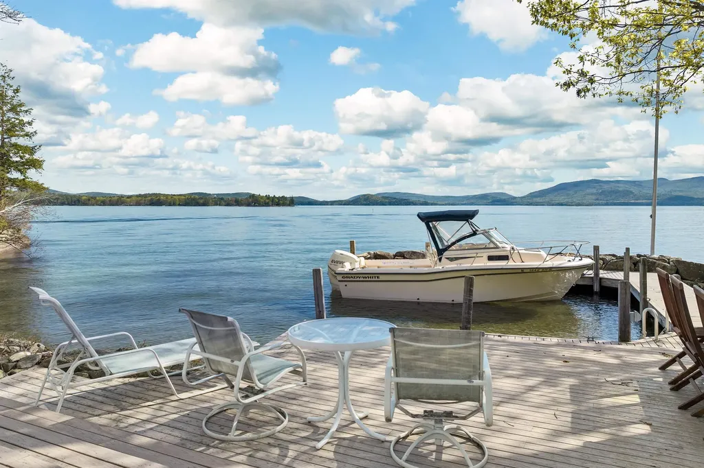 350 Sewall Road Wolfeboro NH 03894