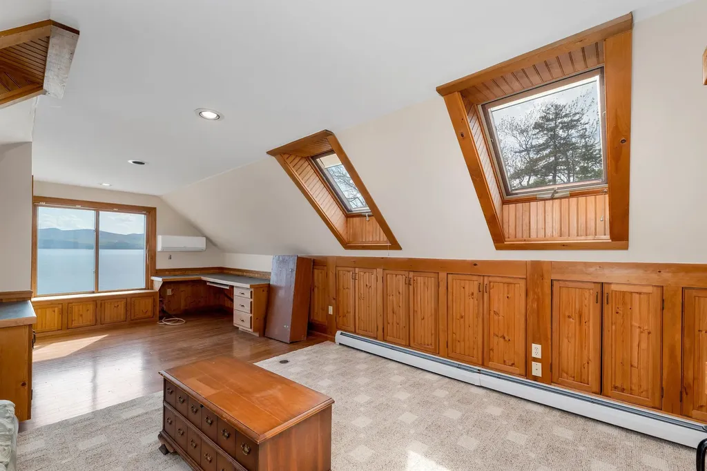 350 Sewall Road Wolfeboro NH 03894