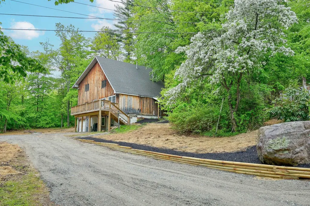43 Alpstrausse Road Bartlett NH 03845