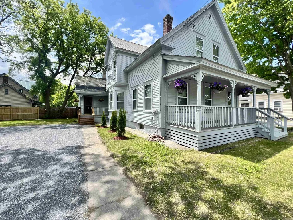 134 North Street Claremont NH 03743