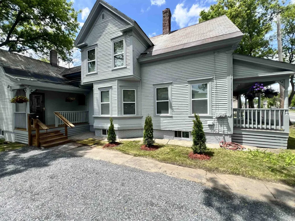 134 North Street Claremont NH 03743