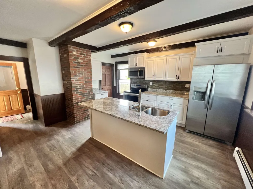134 North Street Claremont NH 03743
