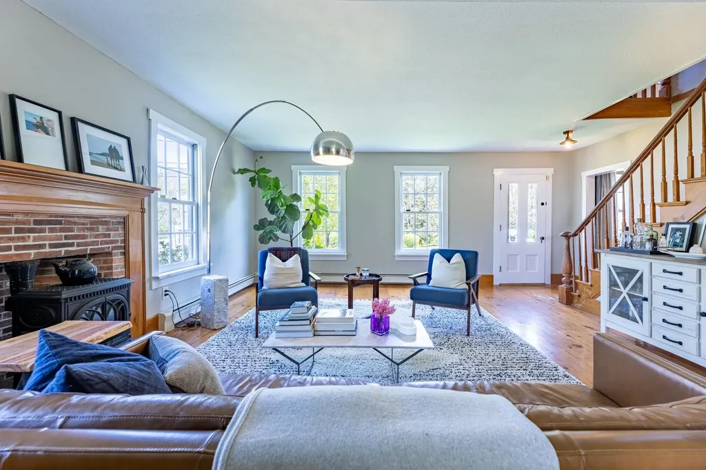 2545 Governor Meldrim Thomson Scenic Highway Orford NH 03777