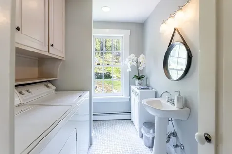 2545 Governor Meldrim Thomson Scenic Highway Orford NH 03777