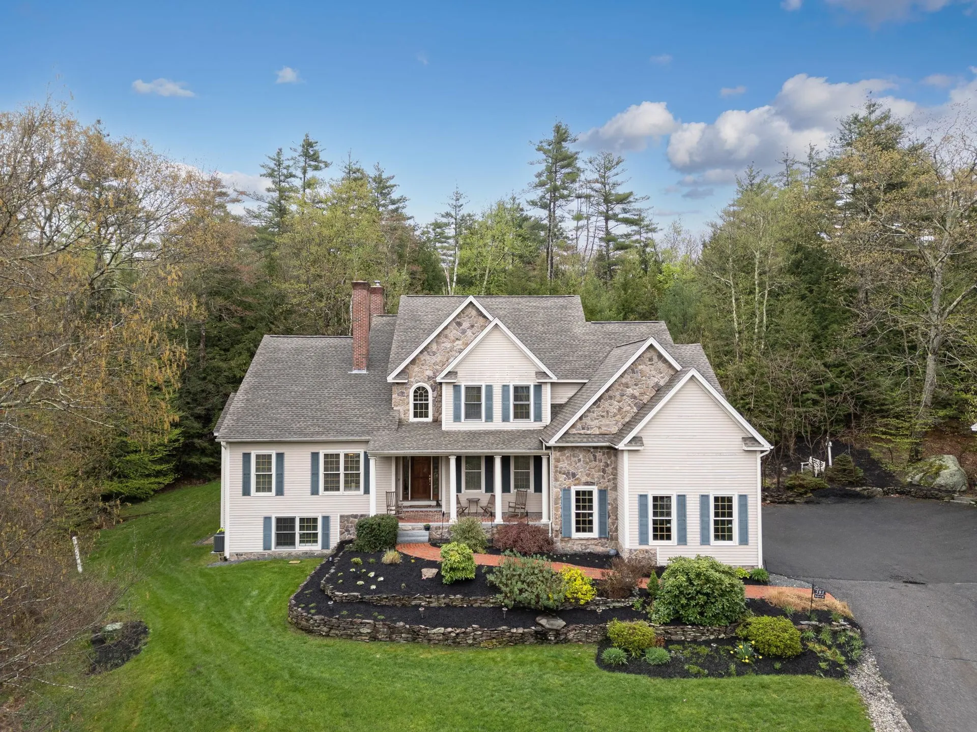 595 Bedford Road New Boston NH 03070