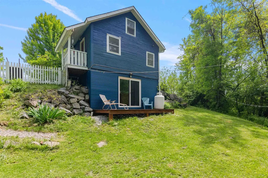 520 Little Chicago Road Ferrisburgh VT 05456