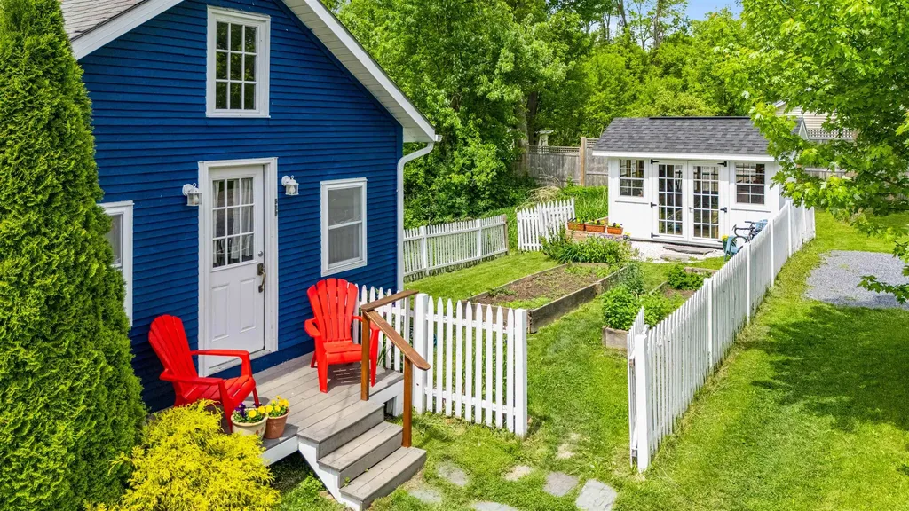 520 Little Chicago Road Ferrisburgh VT 05456