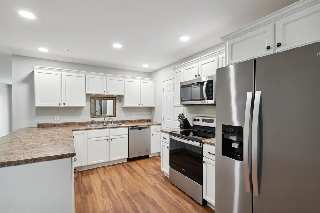 405 Southfield Lane Peterborough NH 03458