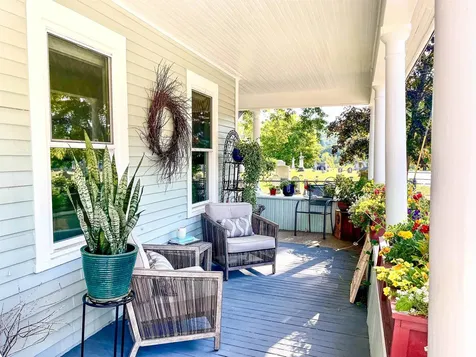 32 Greenlawn Street Keene NH 03431