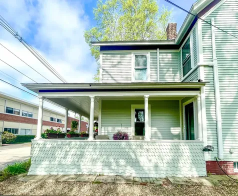 32 Greenlawn Street Keene NH 03431