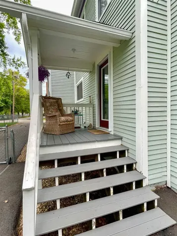 32 Greenlawn Street Keene NH 03431
