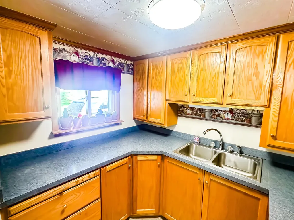 664 Sullivan Street Berlin NH 03570