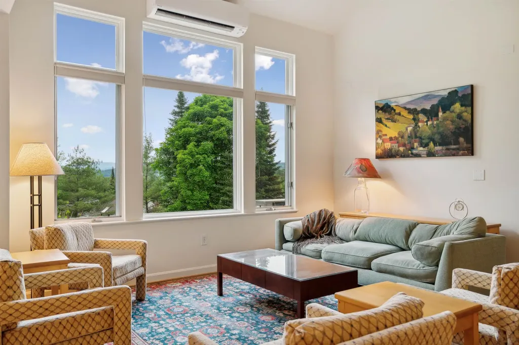 18 Sterling Springs Drive Hartford VT 05001