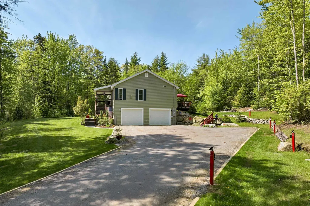 139 Mount Moosilauke Highway Wentworth NH 03282