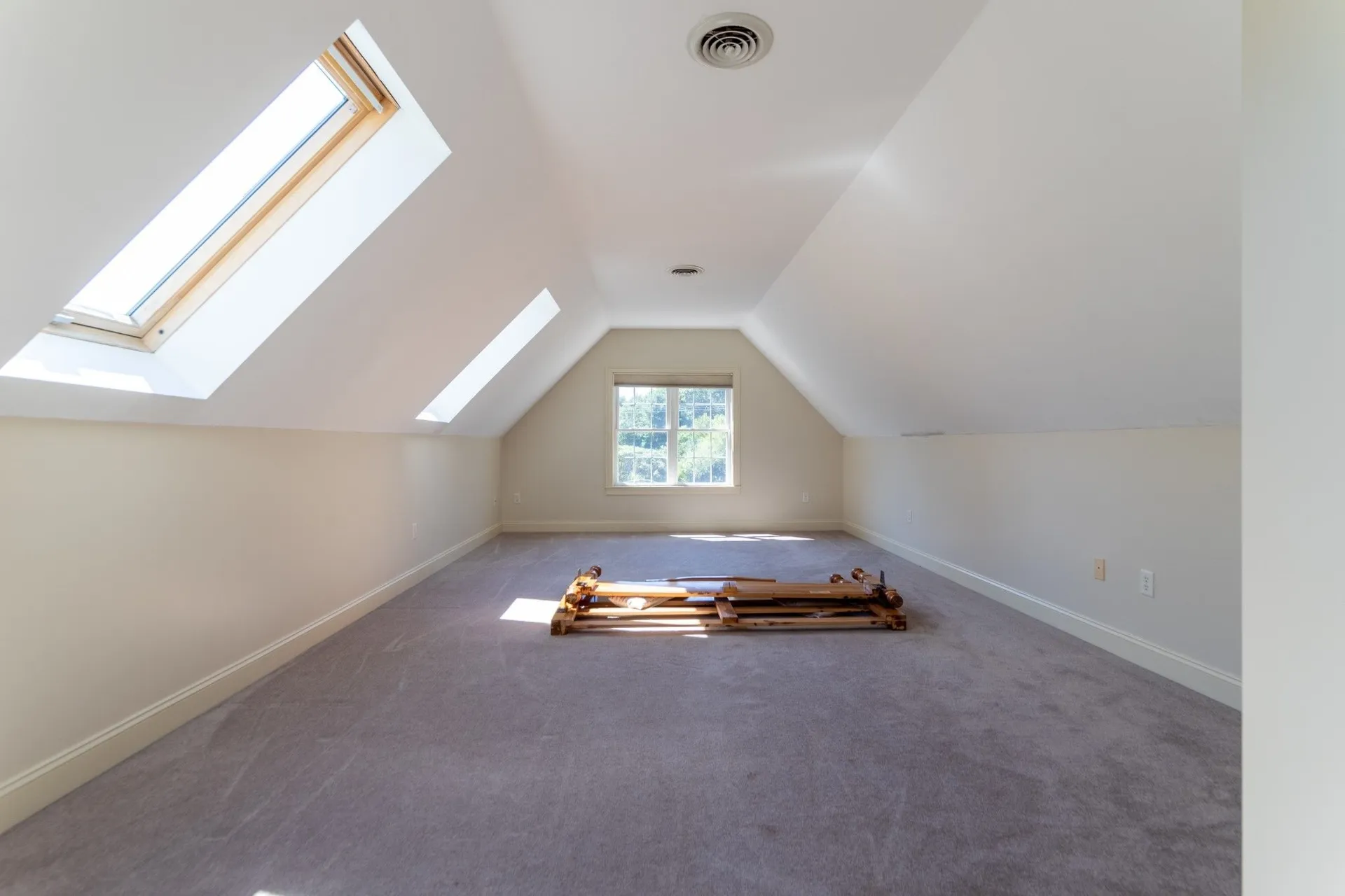 8 Red Fox Road North Hampton NH 03862