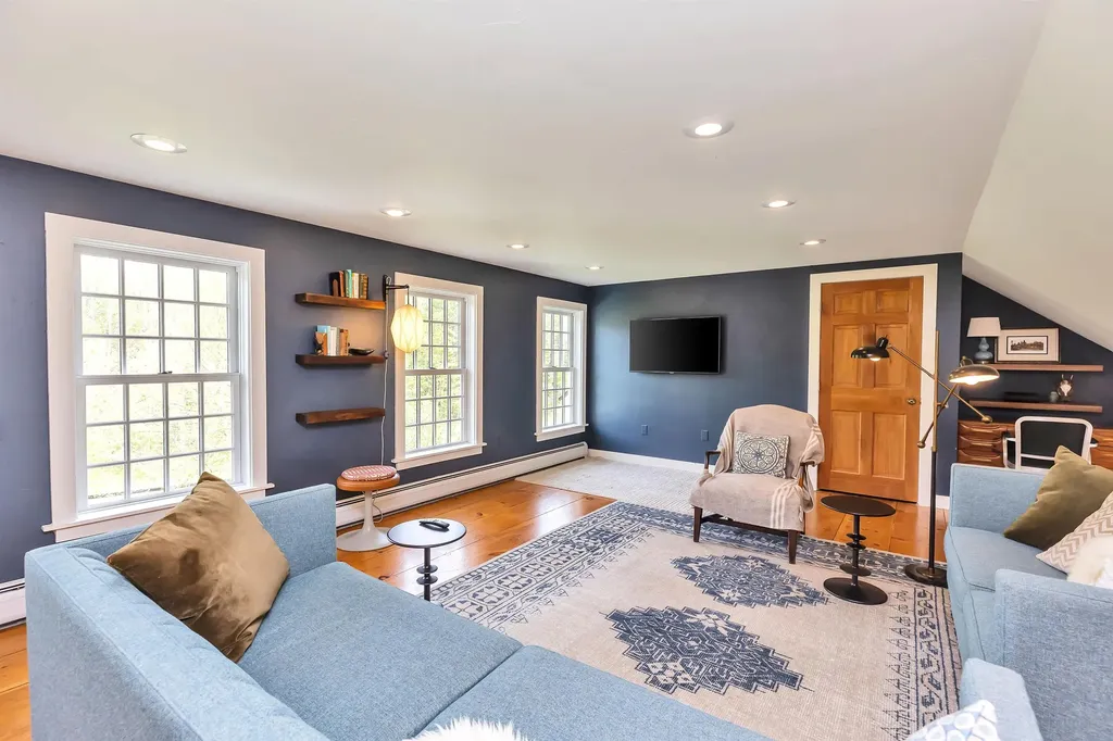 248 Spring Hill Road Sharon NH 03458