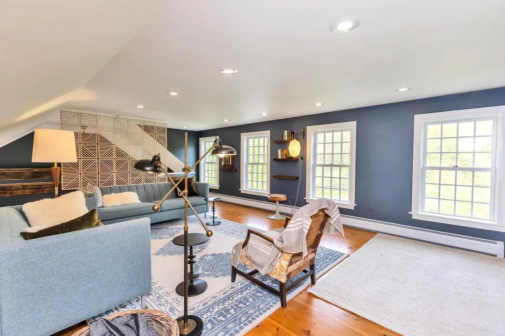 248 Spring Hill Road Sharon NH 03458