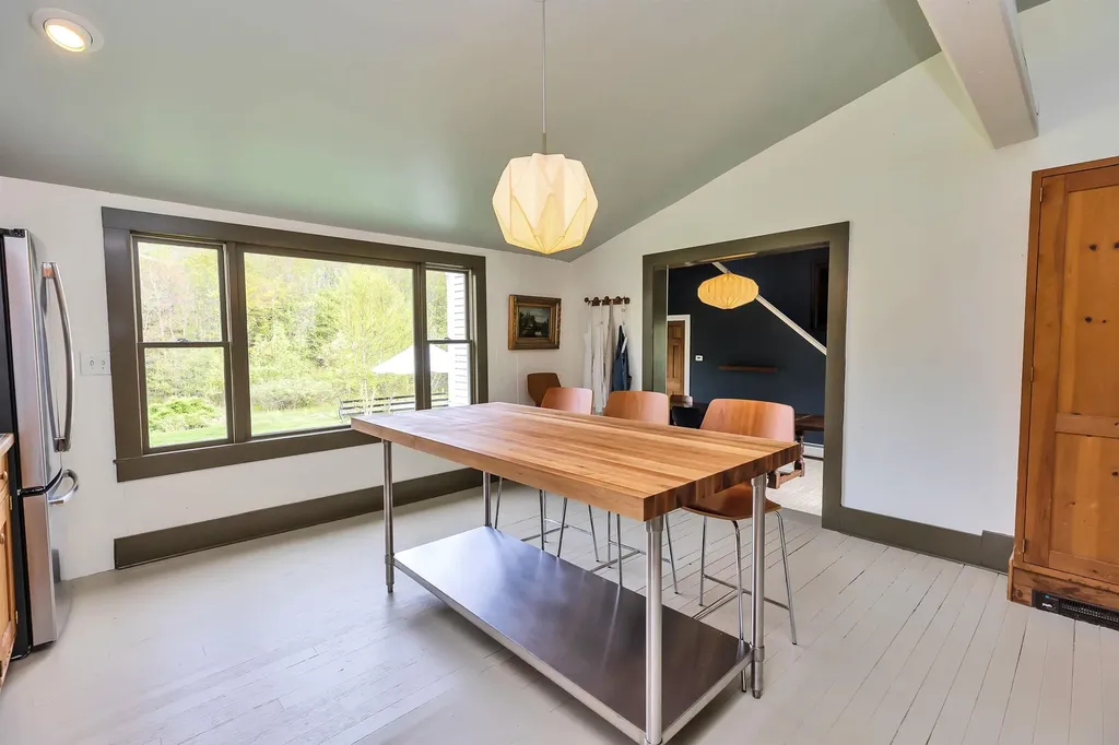 248 Spring Hill Road Sharon NH 03458