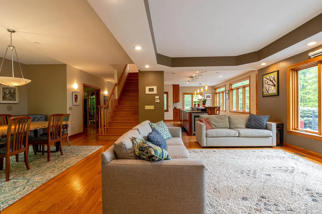 6 Mountain Farm Road Bow NH 03304