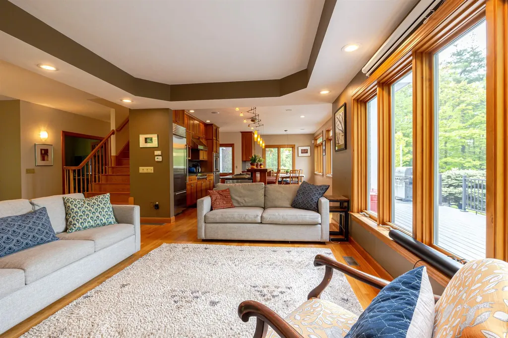 6 Mountain Farm Road Bow NH 03304