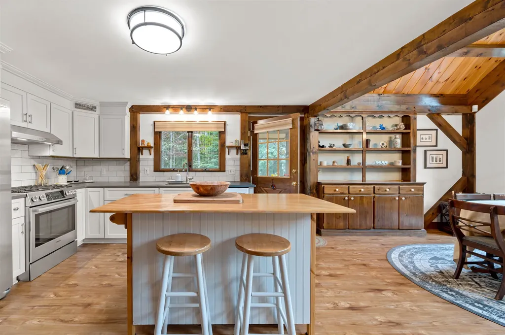 187 Gates Farm Road Elmore VT 05657