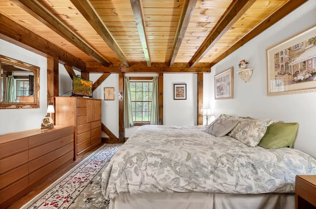 187 Gates Farm Road Elmore VT 05657