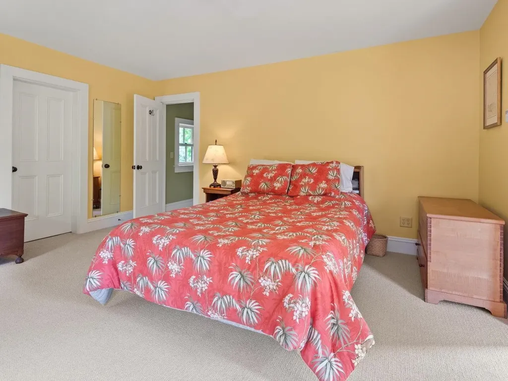 545 Old Hollow Road Ferrisburgh VT 05473