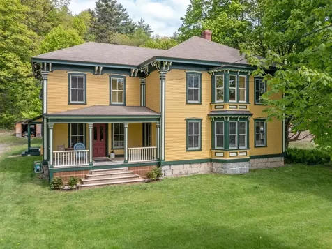 545 Old Hollow Road Ferrisburgh VT 05473