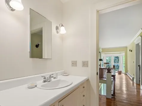 545 Old Hollow Road Ferrisburgh VT 05473