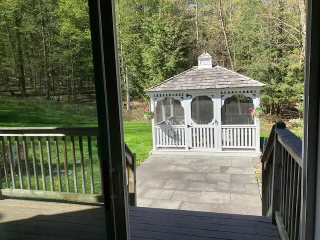 84 Autumn Way Highgate VT 05459