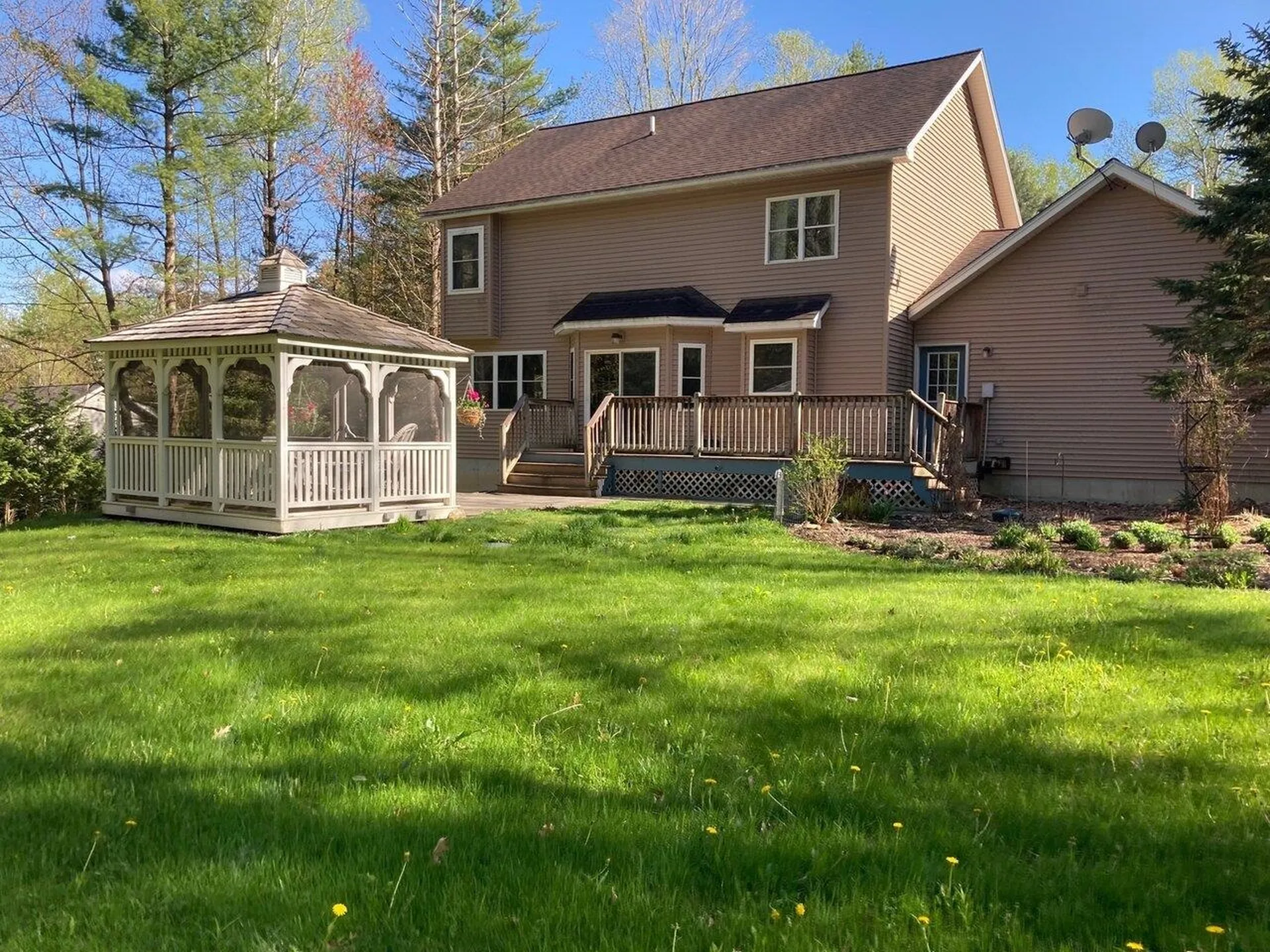 84 Autumn Way Highgate VT 05459