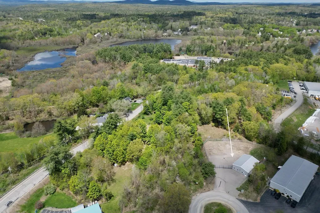 5 Infinity Drive Raymond NH 03077