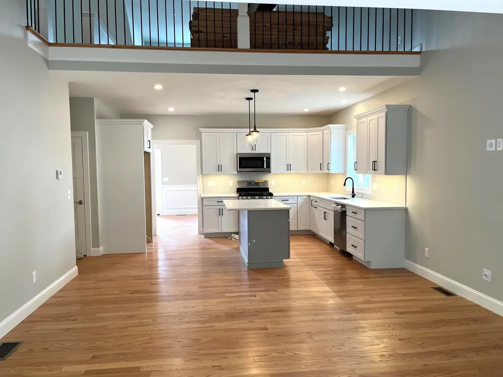 7 Kinsman Lane Windham NH 03087