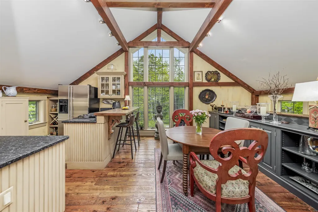 609 New Aldrich Road Grantham NH 03753