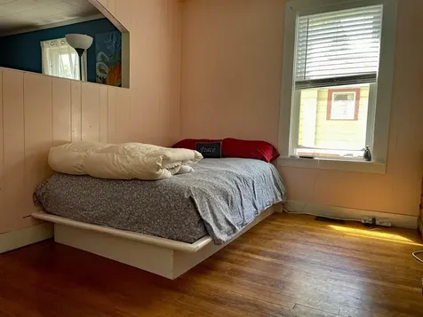 95 Frost Street Brattleboro VT 05301