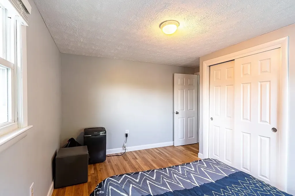 15 Pine Street Merrimack NH 03054
